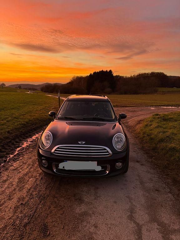 Schwarz Gebraucht 2013 Mini Cooper Clubman Kombi | 7.400 € (Fairer Preis) - Bild 1/4