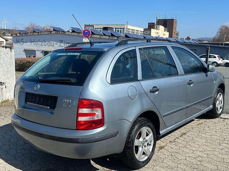 Gebraucht Skoda Fabia Ambiente 75 PS (55 kW) 2005 Grau Kombi