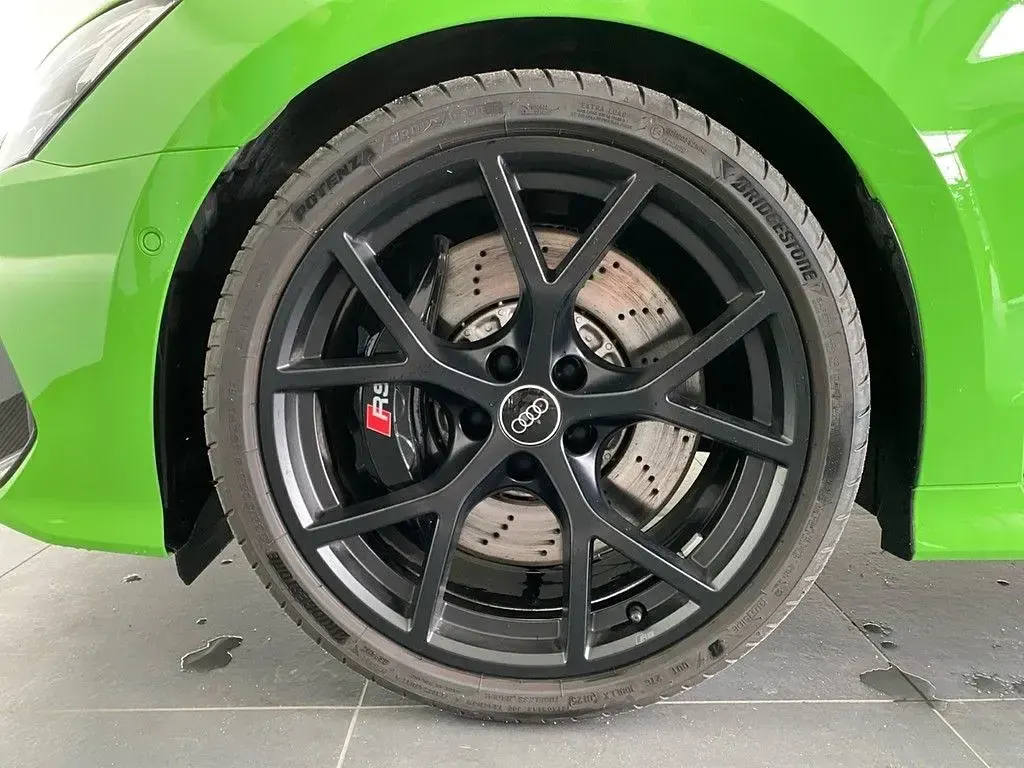 Gebraucht Audi RS3 Sport 400 PS (294 kW) 2025 Grün Limousine
