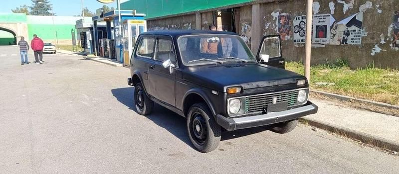 Second-hand Lada niva 39 CP (28 kW) 1977 SUV