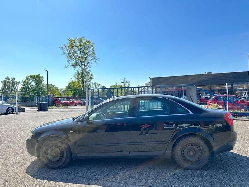 Usata Audi A4 101 CV (74 kW) 2003 Nero Berlina