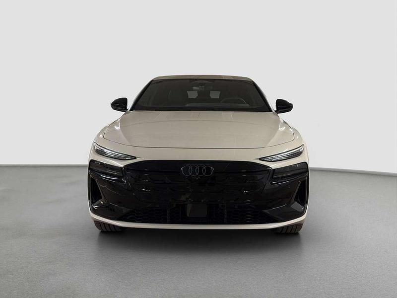 Neu Audi e-tron Business 314 kW (428 PS) 2026 Siambeige metallic SUV