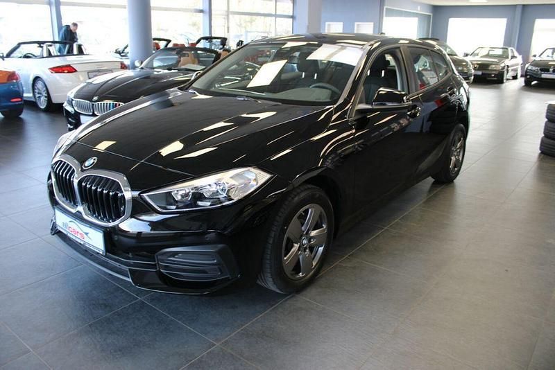 Gebraucht BMW 118 Advantage 150 PS (110 kW) 2020 Schwarz ii Kleinwagen