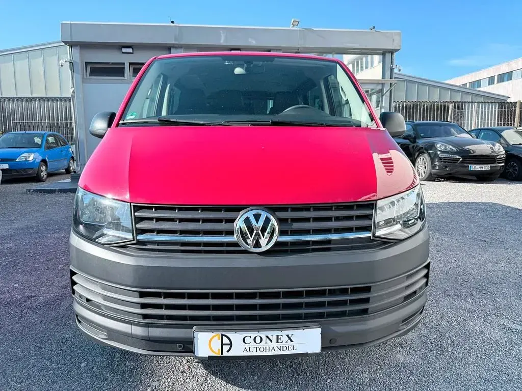 Gebraucht VW T6 102 PS (75 kW) 2018 Rot Van