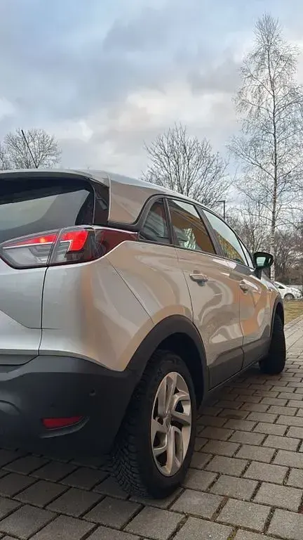 Gebraucht Opel Crossland 110 PS (80 kW) 2018 Silber SUV