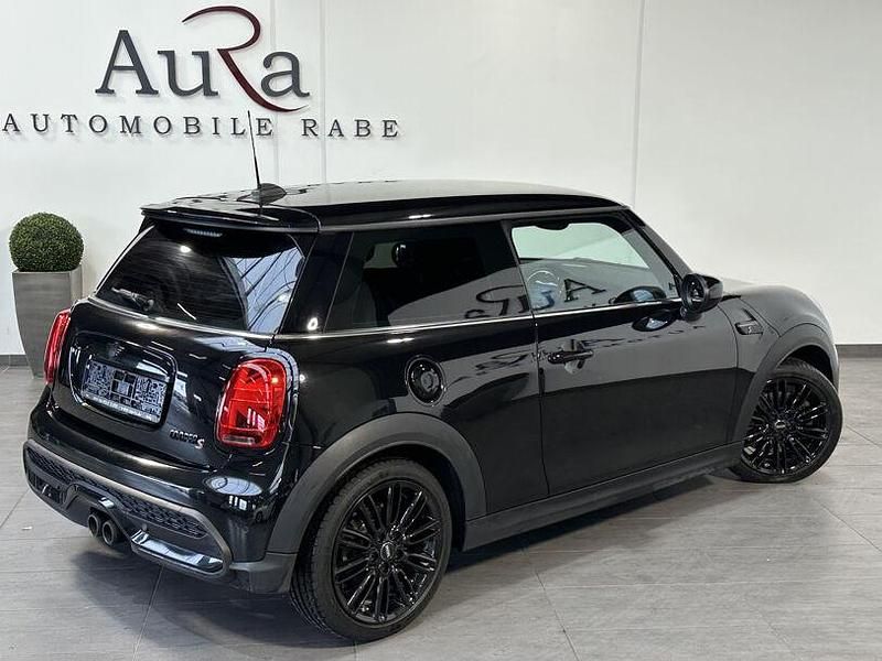 Gebraucht Mini Cooper S Classic 178 PS (130 kW) 2022 Schwarz Kleinwagen