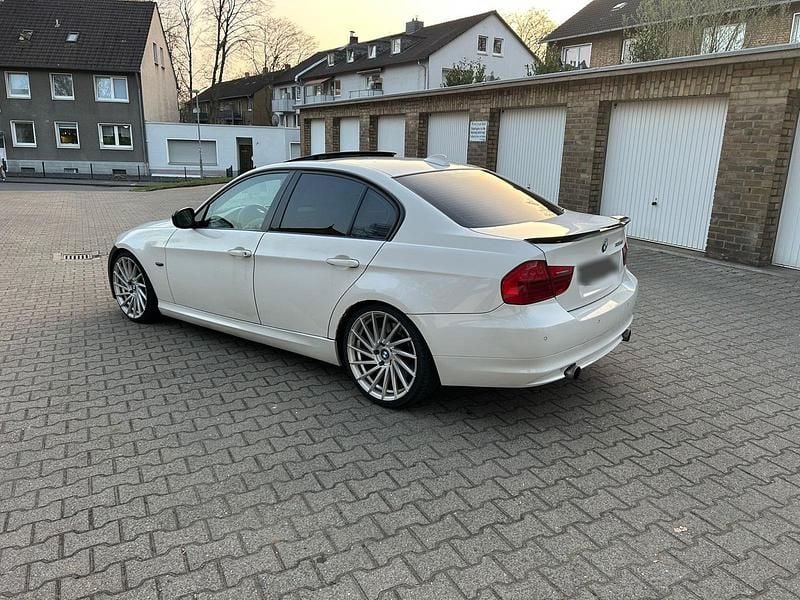 Gebraucht BMW 335 286 PS (210 kW) 2010 Weiß Kombi