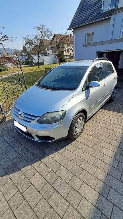 Gebraucht VW Golf Plus Cross Edition 102 PS (75 kW) 2008 Grau Van / Kleinbus