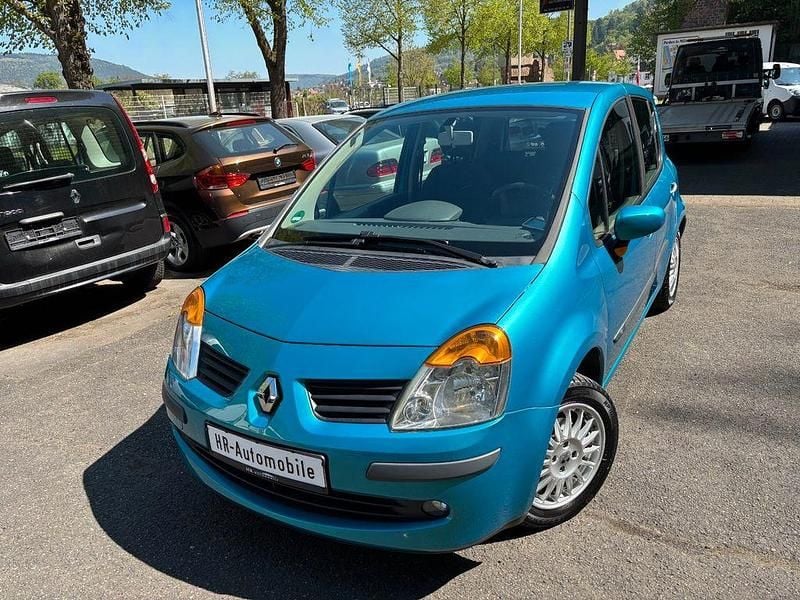 Second-hand Renault Modus 75 CP (55 kW) 2006 Albastru Monovolum