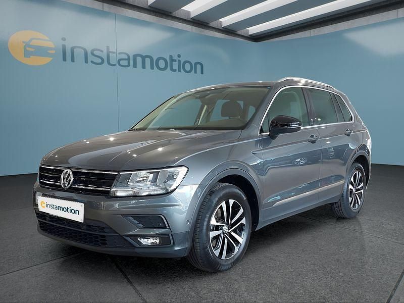 Grau Gebraucht 2019 VW Tiguan SUV | 28.599 € (Etwas zu teuer) - Bild 1/4