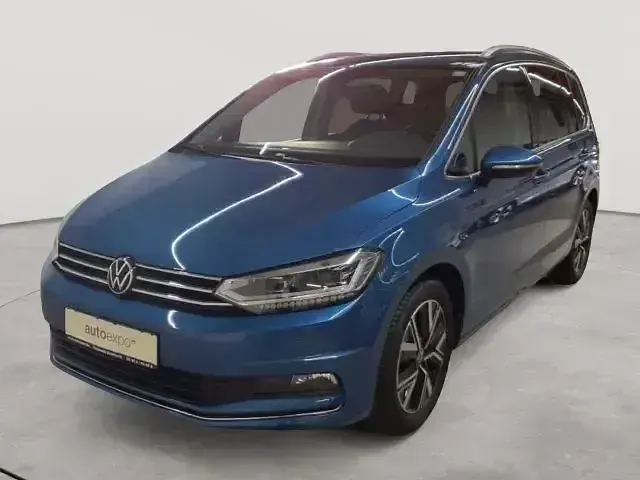Gebraucht VW Touran Highline 150 PS (110 kW) 2021 Blau Van / Kleinbus
