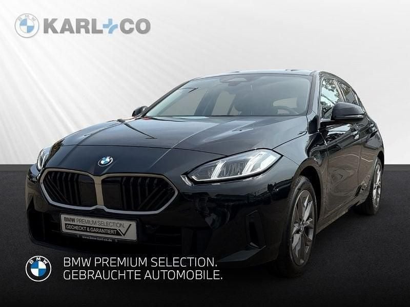Schwarz Gebraucht 2024 BMW 120 Shadowline Kleinwagen | 29.998 € (Superpreis) - Bild 1/4
