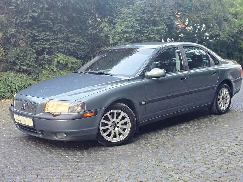 Blau Gebraucht 2001 Volvo S80 Comfort Limousine | 1.490 € (Superpreis) - Bild 1/4