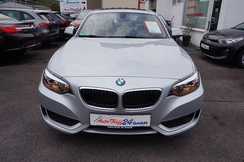 Gebraucht BMW 218 143 PS (105 kW) 2014 Silber Coupé