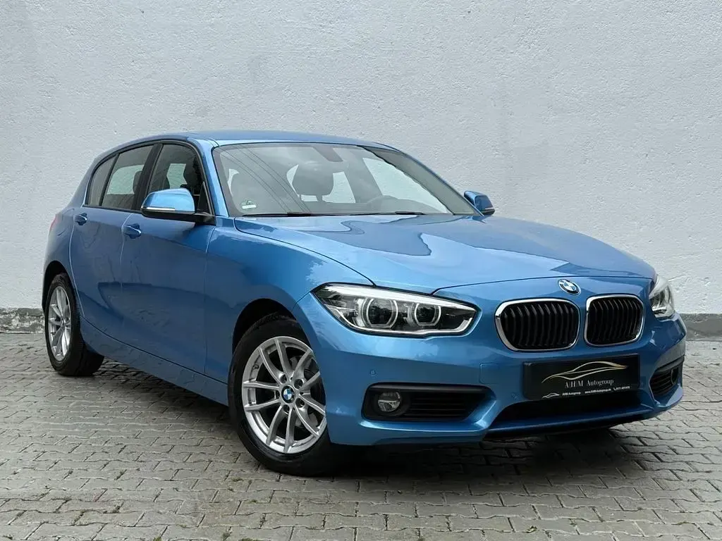 Gebraucht BMW 118 Advantage 150 PS (110 kW) 2018 Blau Limousine