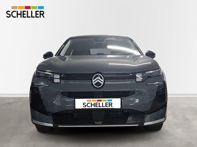 Neu Citroën C5 136 PS (100 kW) 2026 Grün SUV