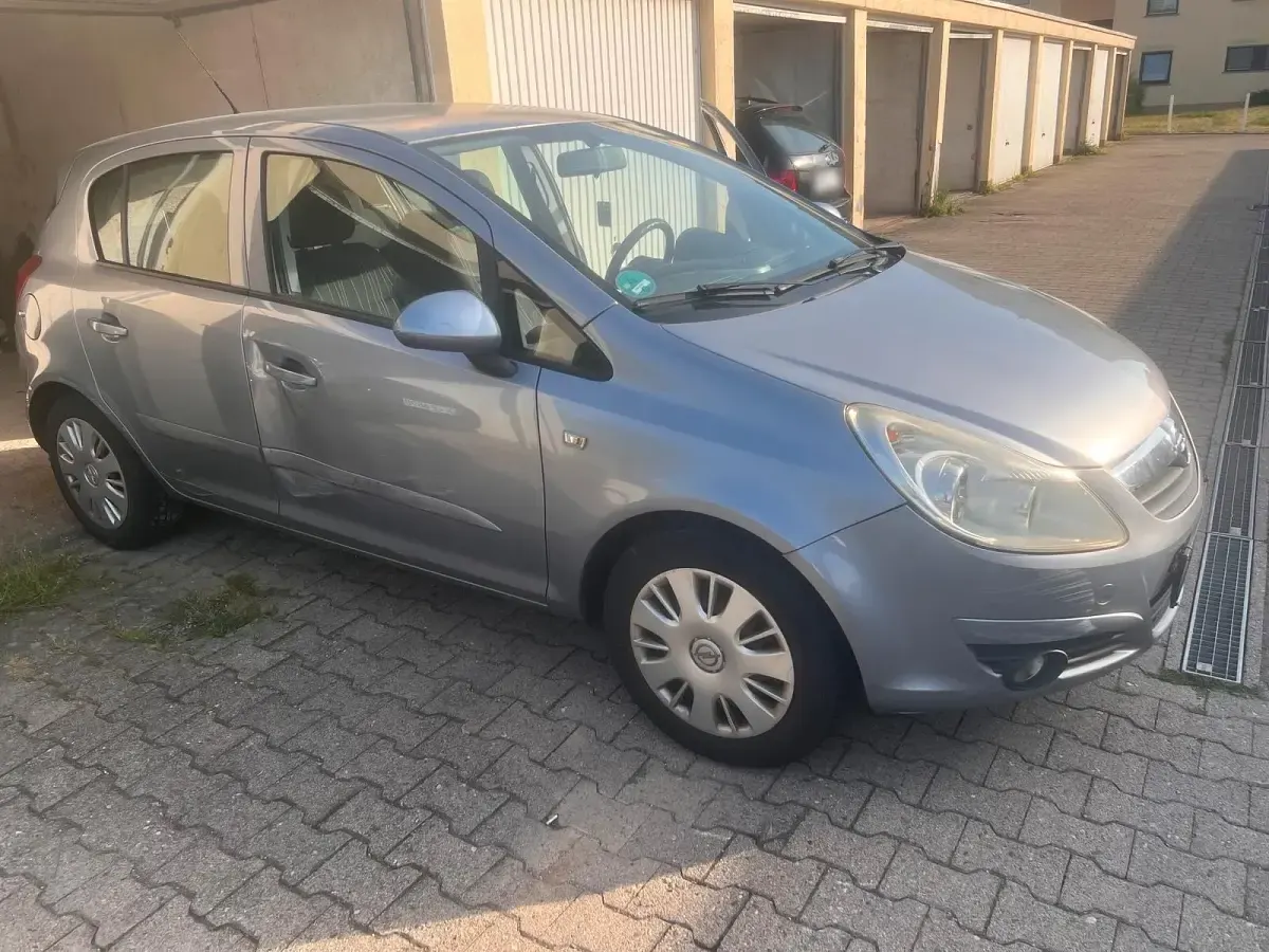 Gebraucht Opel Corsa 80 PS (58 kW) 2007 Grau Kleinwagen