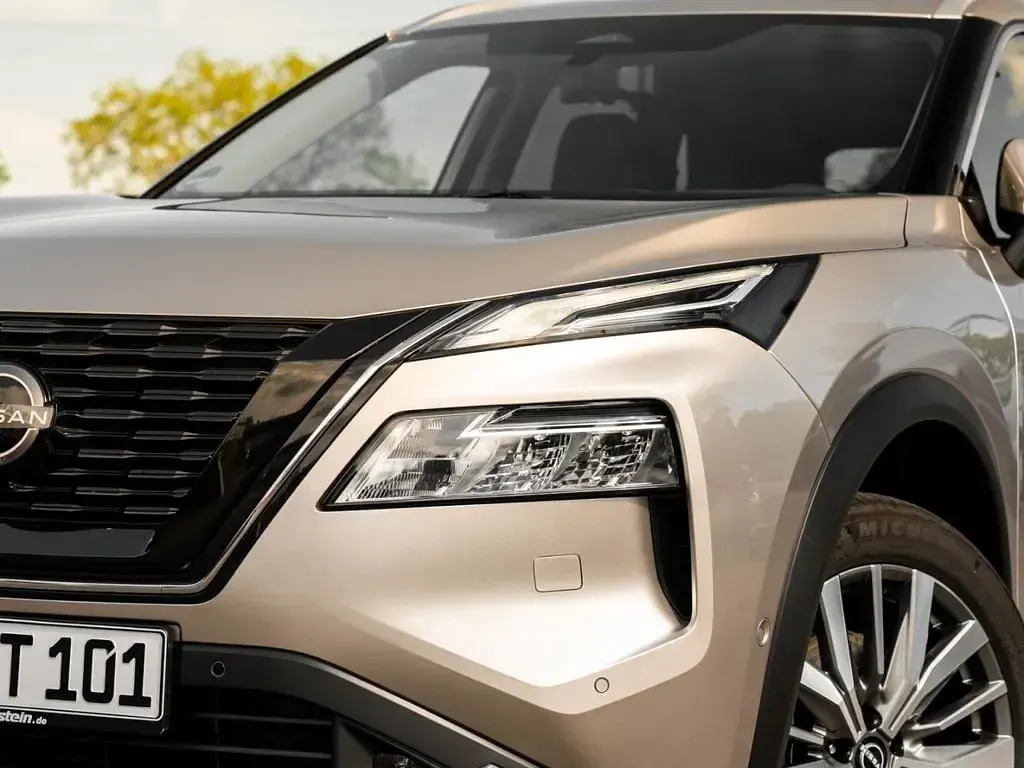 Gebraucht Nissan X-Trail 360º 213 PS (156 kW) 2026 Silber SUV