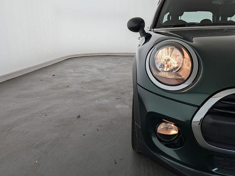 Second-hand Mini ONE 102 CP (75 kW) 2019 Verde Hatchback