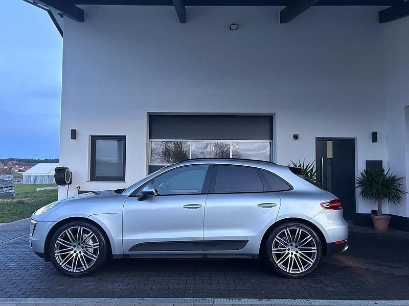 Gebraucht Porsche Macan S 258 PS (189 kW) 2014 Silber SUV