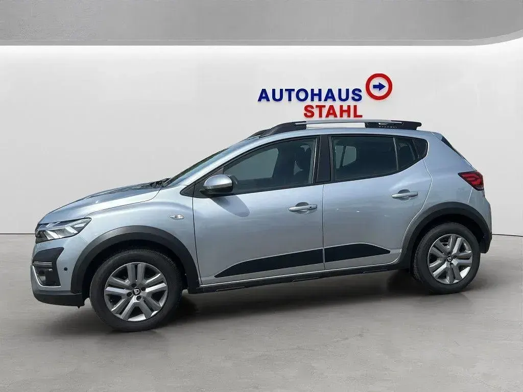 Gebraucht Dacia Sandero Comfort 91 PS (66 kW) 2021 Silber Kleinwagen