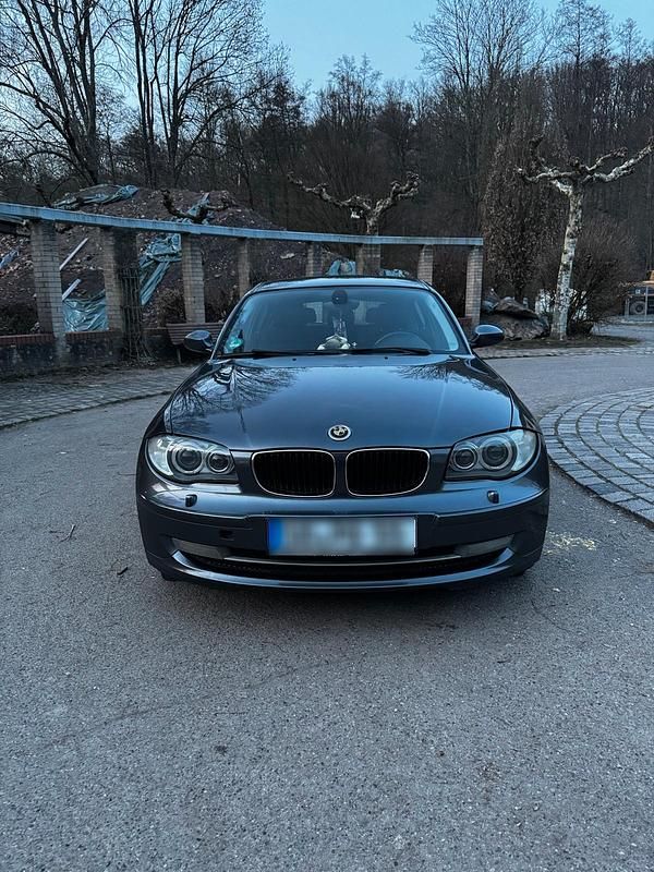 Gebraucht BMW 118 143 PS (105 kW) 2007 Grau Kleinwagen