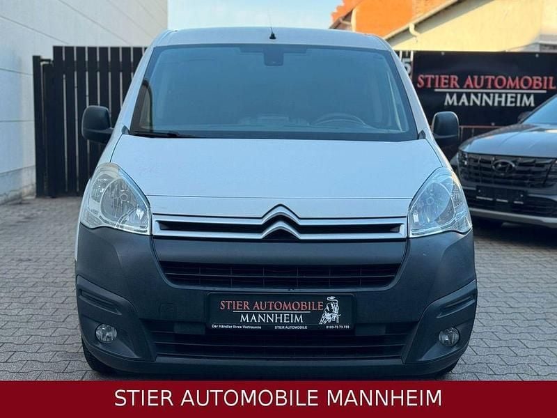 Gebraucht Citroën Berlingo 99 PS (72 kW) 2017 Weiß Van / Kleinbus