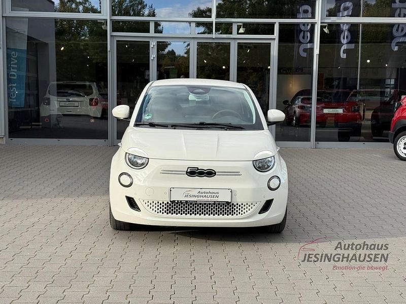 Gebraucht Fiat 500e 86 kW (118 PS) 2020 Arktis weiß) (weiss Kleinwagen