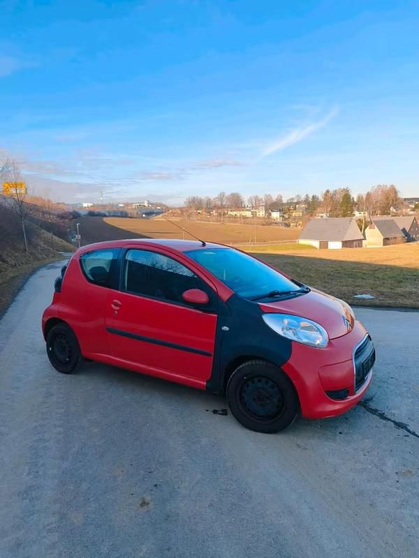 Gebraucht Citroën C1 55 PS (40 kW) 2008 Rot Kleinwagen