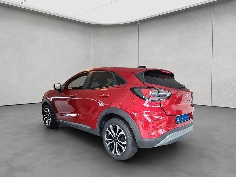 Gebraucht Ford Puma Titanium 125 PS (91 kW) 2025 Fantastic red metallic SUV