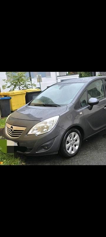 Gebraucht Opel Meriva 120 PS (88 kW) 2012 Grau Van / Kleinbus