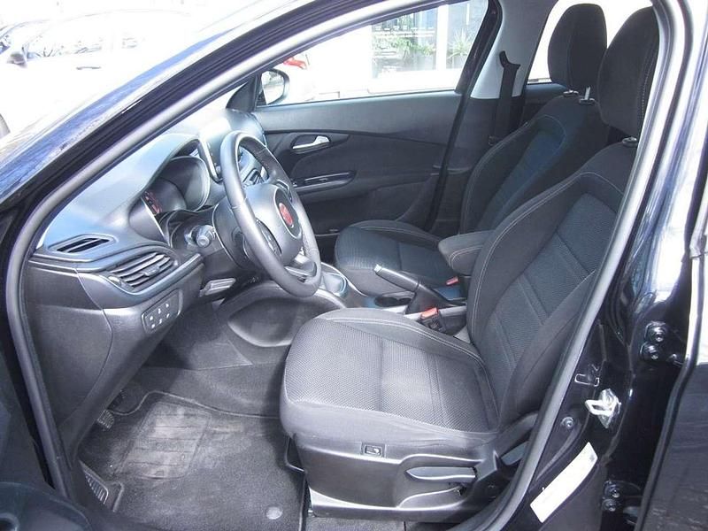 Gebraucht Fiat Tipo Lounge 120 PS (88 kW) 2021 (new nero (vr718/b)) Kombi