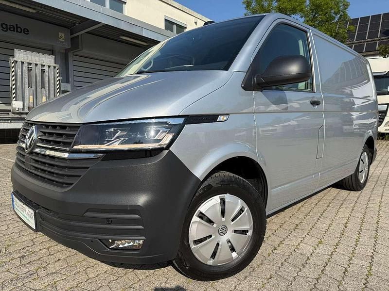 Gebraucht VW T6.1 150 PS (110 kW) 2020 Reflexsilber Van