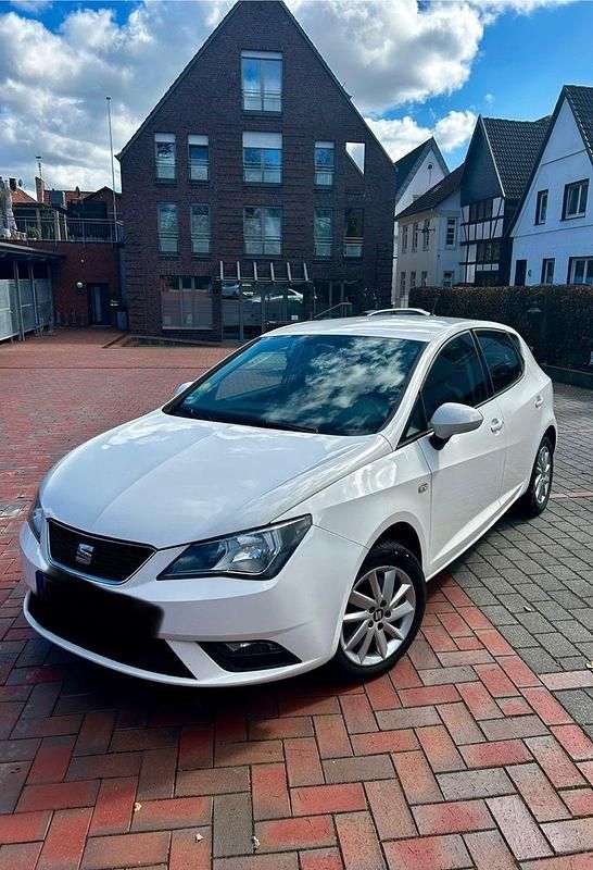 Gebraucht Seat Ibiza Style 105 PS (77 kW) 2014 Weiß Kleinwagen