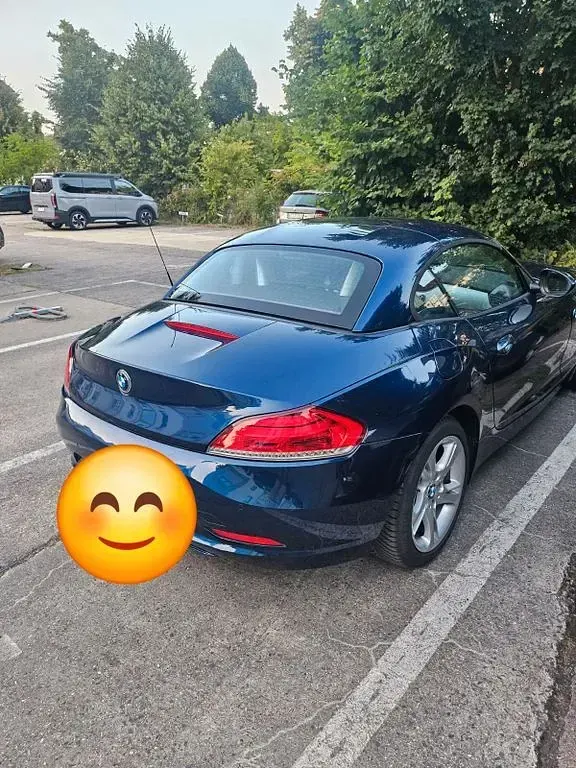 Gebraucht BMW Z4 Sport Line 184 PS (135 kW) 2012 Blau Cabrio
