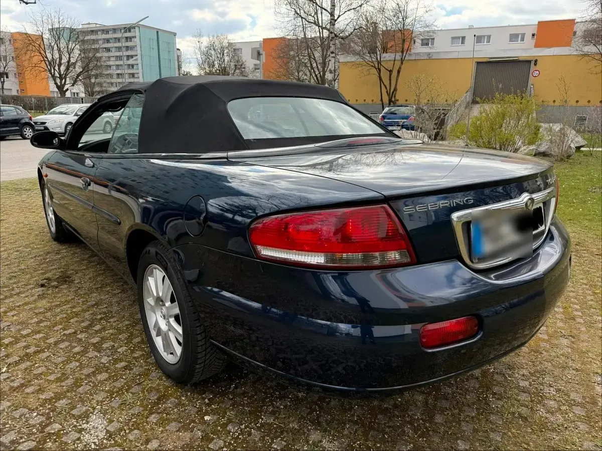 Gebraucht Chrysler Sebring Cabriolet 202 PS (148 kW) 2006 Blau Cabrio