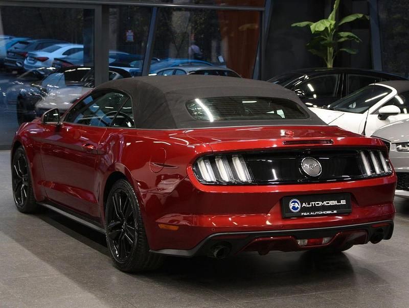 Gebraucht Ford Mustang 317 PS (233 kW) 2017 Rot Cabrio