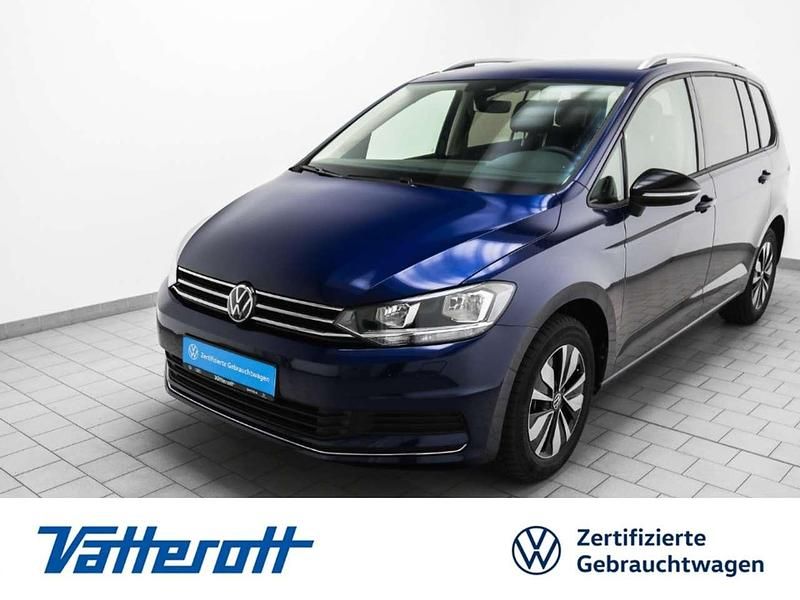 Blau Gebraucht 2024 VW Touran Family Van / Kleinbus | 31.980 € (Guter Preis) - Bild 1/4