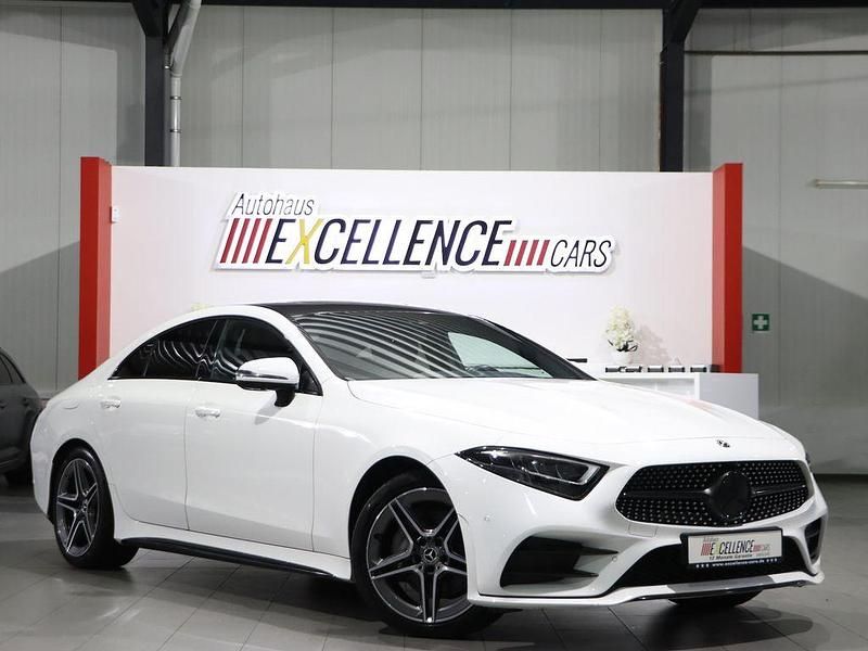 Weiß Gebraucht 2019 Mercedes CLS220 AMG line Coupé | 37.997 € (Guter Preis) - Bild 1/4