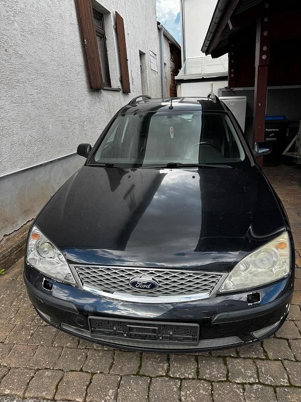 Gebraucht Ford Mondeo 155 PS (114 kW) 2006 Schwarz Kombi