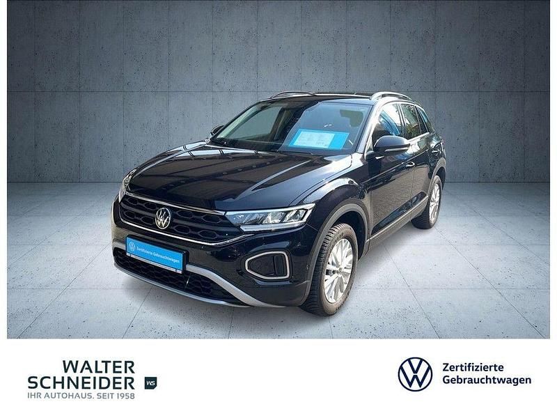 Deep black perleffekt Gebraucht 2024 VW T-Roc Life SUV | 22.550 € (Fairer Preis) - Bild 1/4