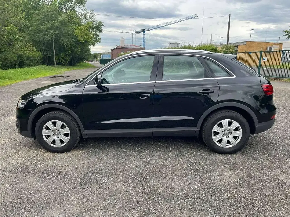Gebraucht Audi Q3 140 PS (102 kW) 2012 Schwarz SUV
