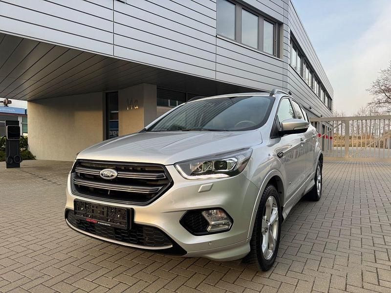 Gebraucht Ford Kuga ST-Line 179 PS (131 kW) 2019 Silber SUV