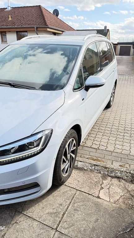Gebraucht VW Touran Join 116 PS (85 kW) 2018 Weiß Van / Kleinbus