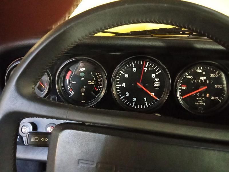 Gelb Gebraucht 1976 Porsche 911 Carrera Coupé | 125.000 € - Bild 1/4