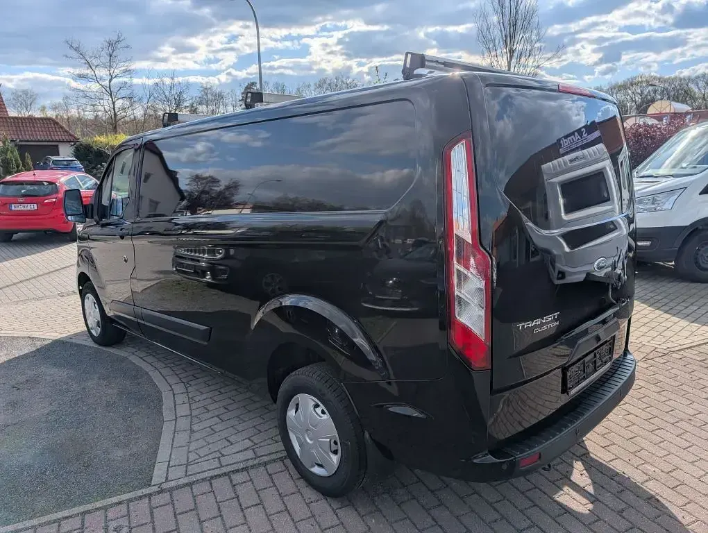 Occasion Ford Transit Custom Trend 131 ch (96 kW) 2022 Noir Pick-up