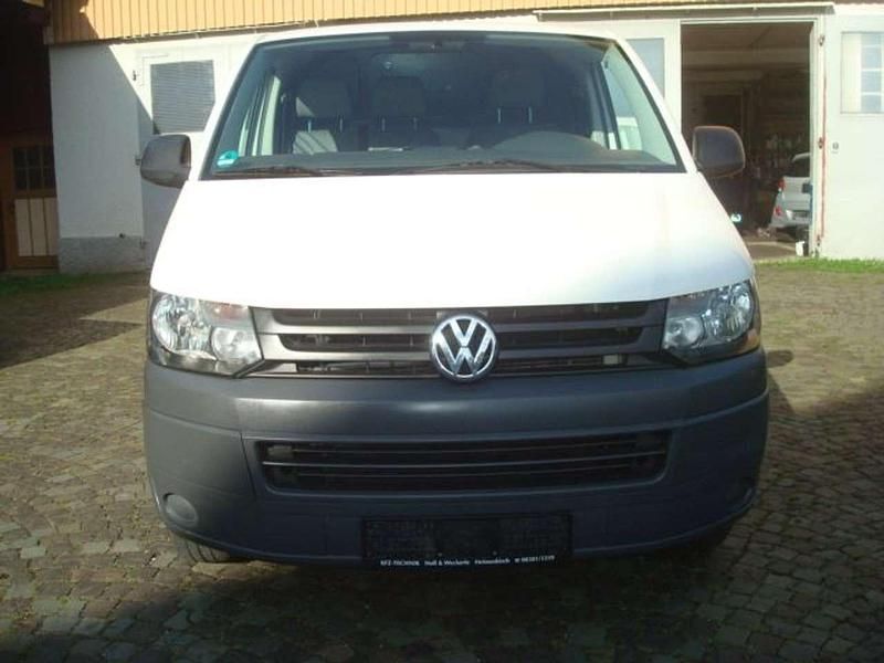 Gebraucht VW Transporter 102 PS (75 kW) 2012 Candyweiss Van