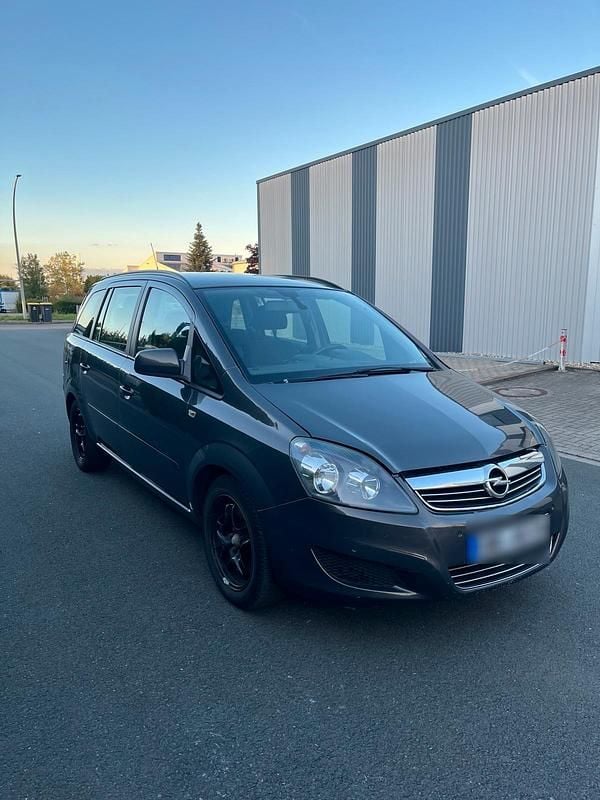 Gebraucht Opel Zafira 122 PS (89 kW) 2013 Van / Kleinbus