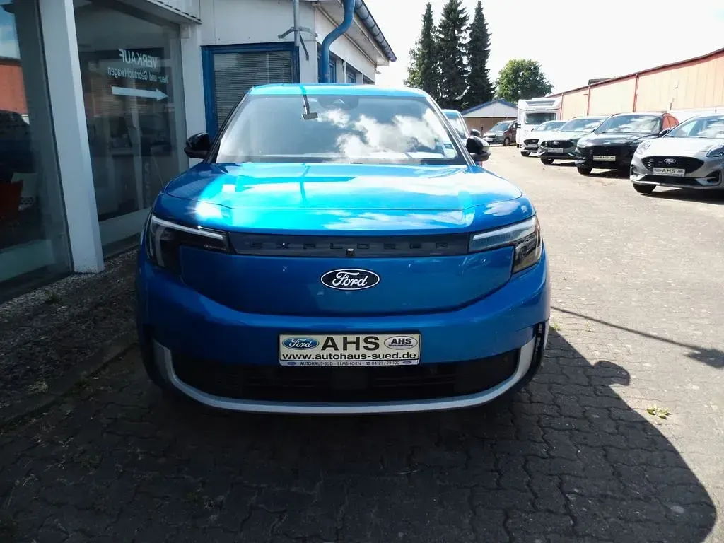 Gebraucht Ford Explorer Premium 210 kW (286 PS) 2025 Blue my mind SUV