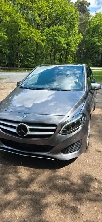 Gebraucht Mercedes B220 184 PS (135 kW) 2017 Grau Kleinwagen